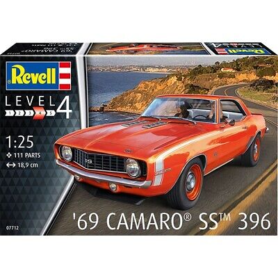 Revell Germany 7712 1/25 1969 Camaro SS 396 Car