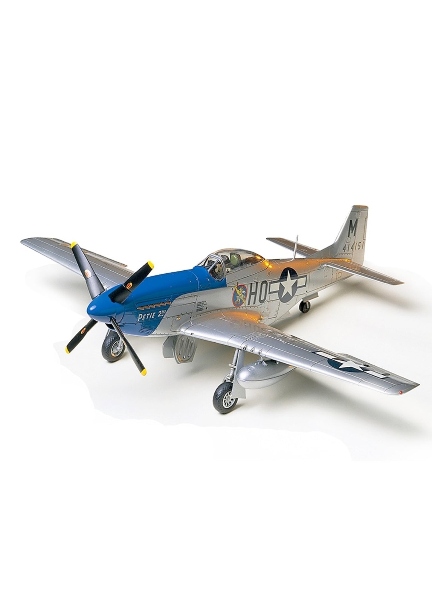 Tamiya 61040 P-51D Mustang Fighter